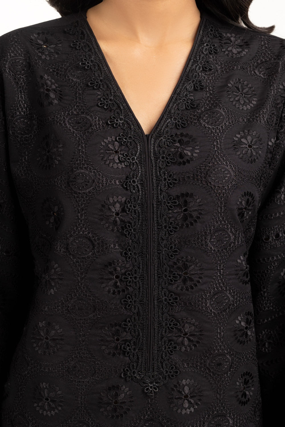 Cambric Shifflie Embroidered Shirt And Dupatta