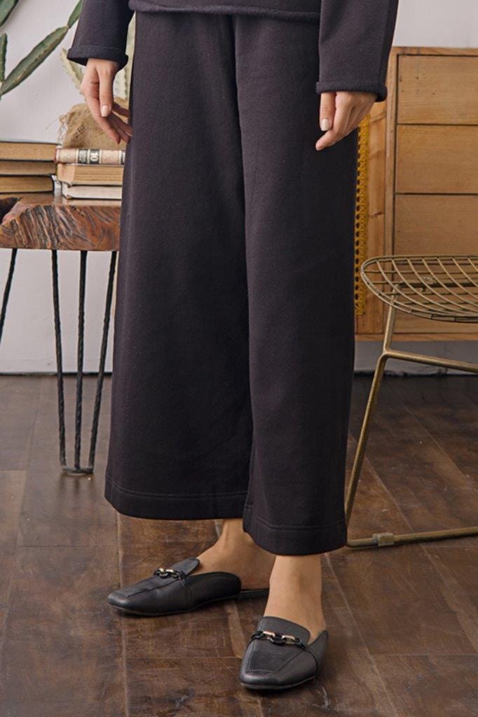Relax Fit Wide Leg Pants