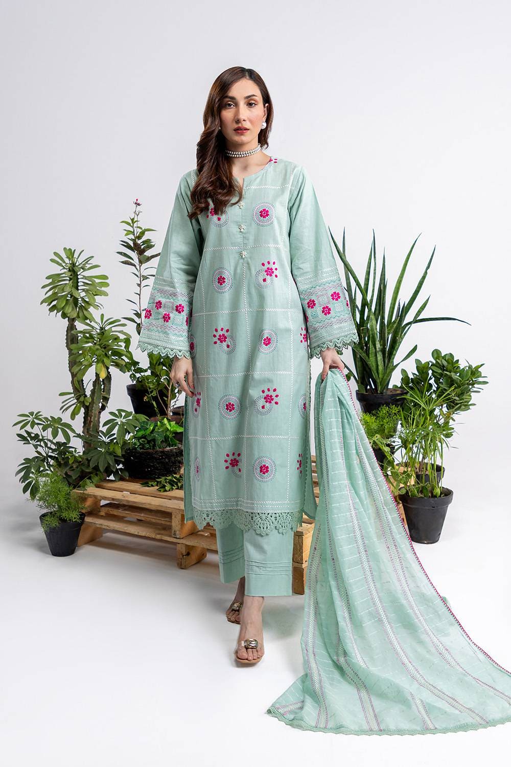 3 Piece Embroidered Cross Slub Suit