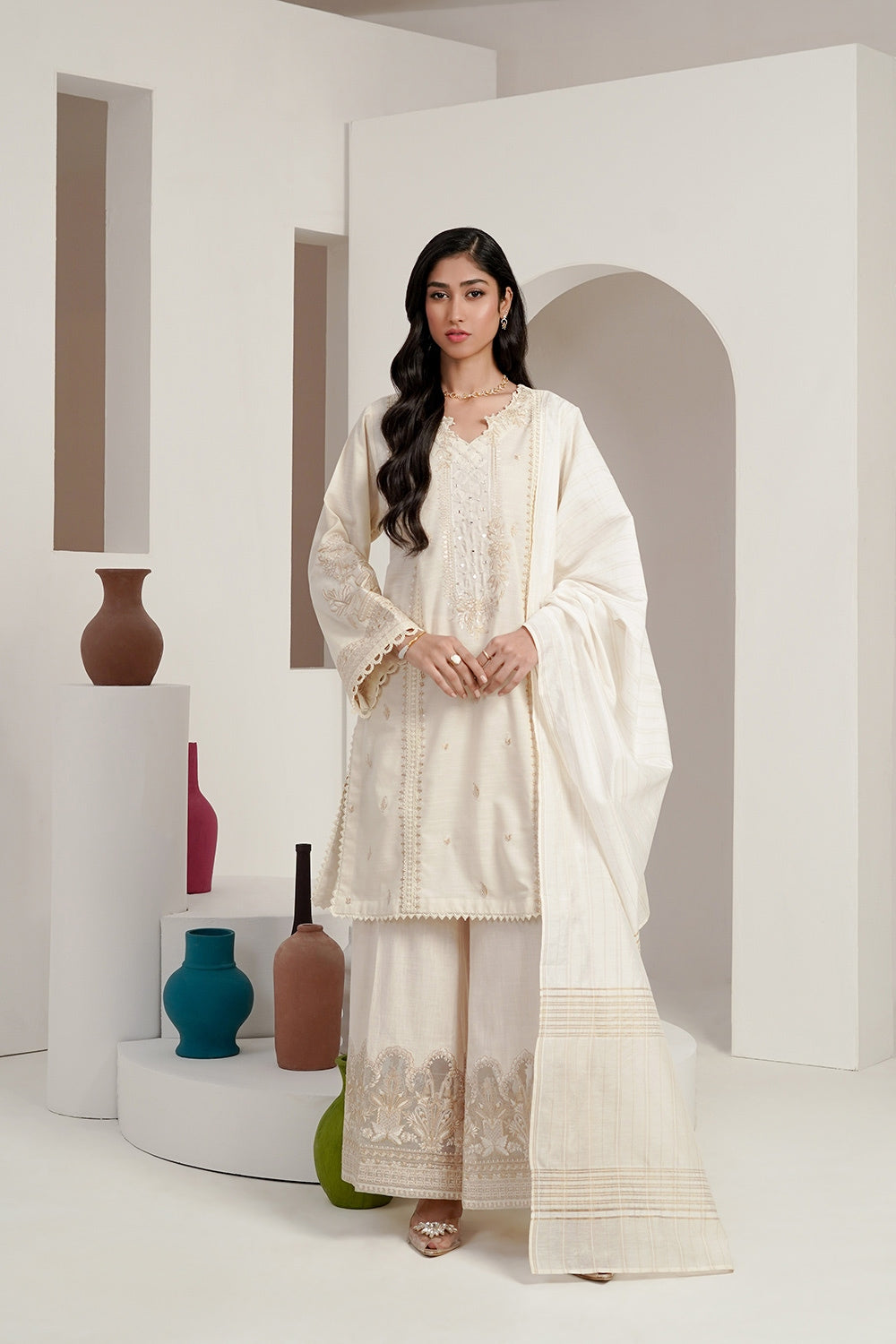 3PC Khaddar Embroidered Suit