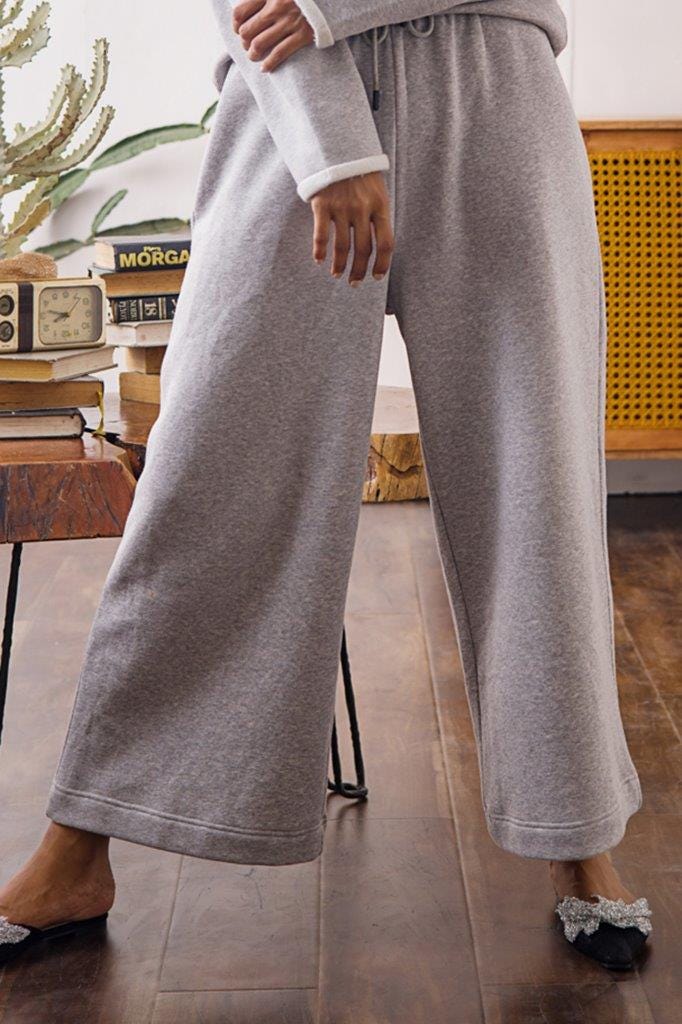 Relax Fit Wide Leg Pants