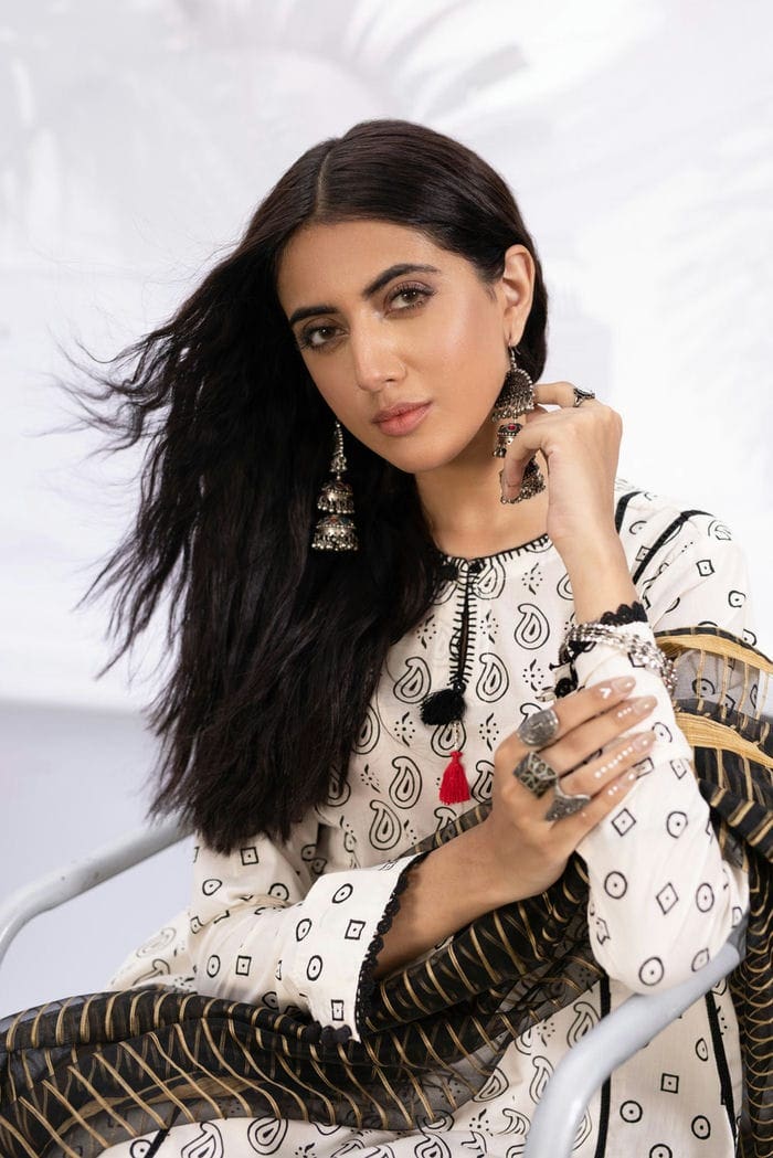Lawn Screen Printed Shirt & Dyed Cambric Trouser With Jacquard Dupatta