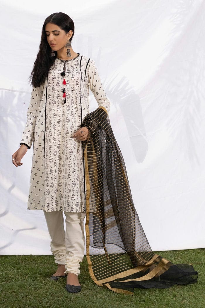 Lawn Screen Printed Shirt & Dyed Cambric Trouser With Jacquard Dupatta