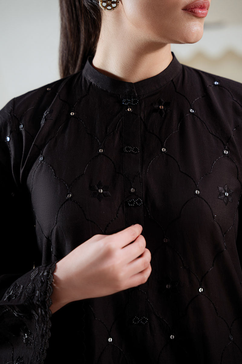 NOIR SPELL EMBROIDERED SHIRT