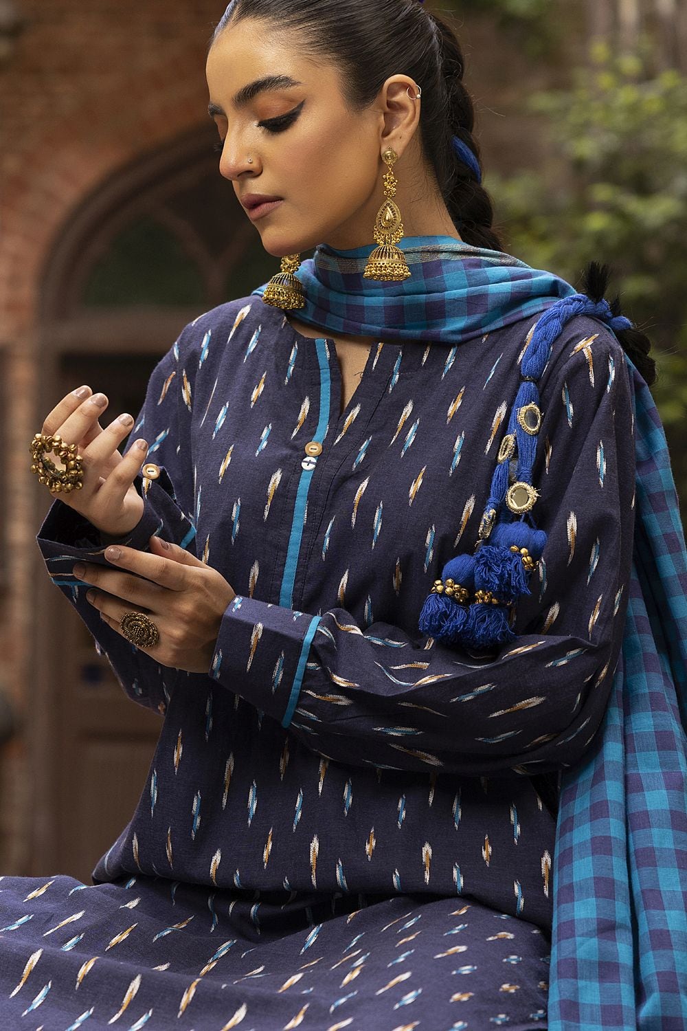 Jacquard Shirt And Dyed Trouser With Jacquard Dupatta