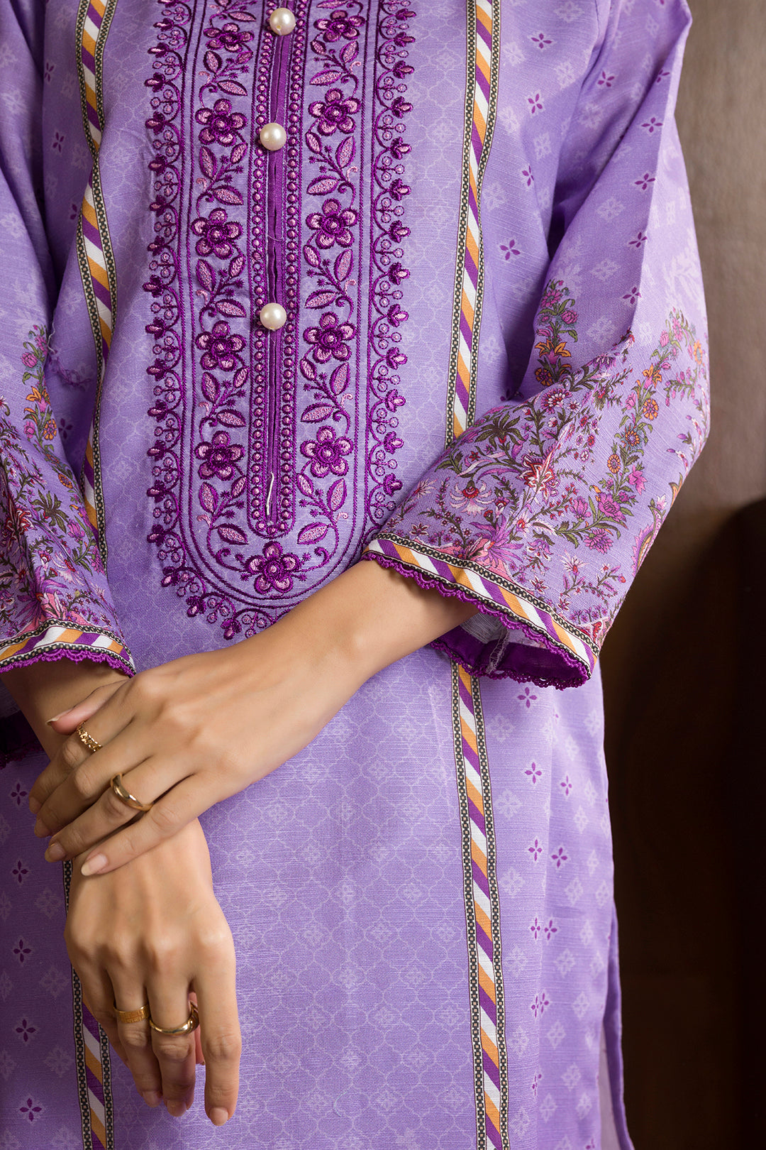 Embroidered Kurta - 3022